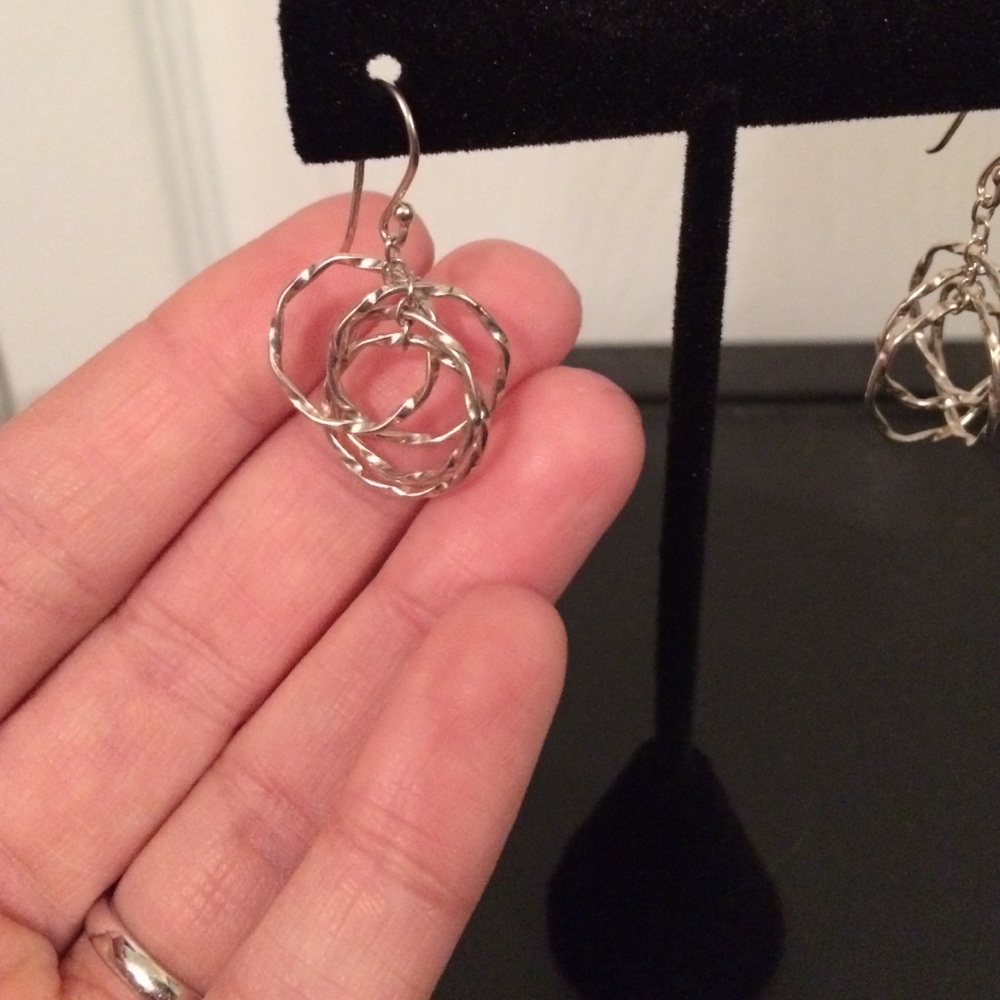 Silver earrings - Picture 2 of 2